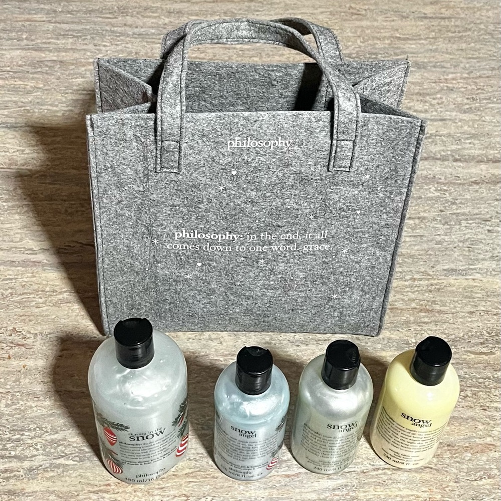 New 5-Piece Philosophy Skating in the Snow, Snow Angel shower gel & lotion & bag